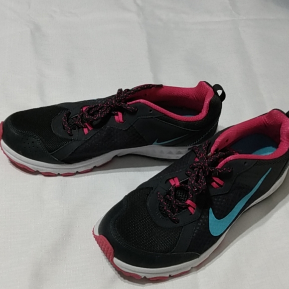 nike wild trail